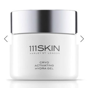 111SKIN
Cryo Activating Hydra Gel, 1.5 oz./ 45 ml